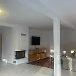 Dom Pod Lesom V Borinke Сasa de vacaciones Stupava