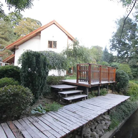 Dom Pod Lesom V Borinke Tatil Evi *